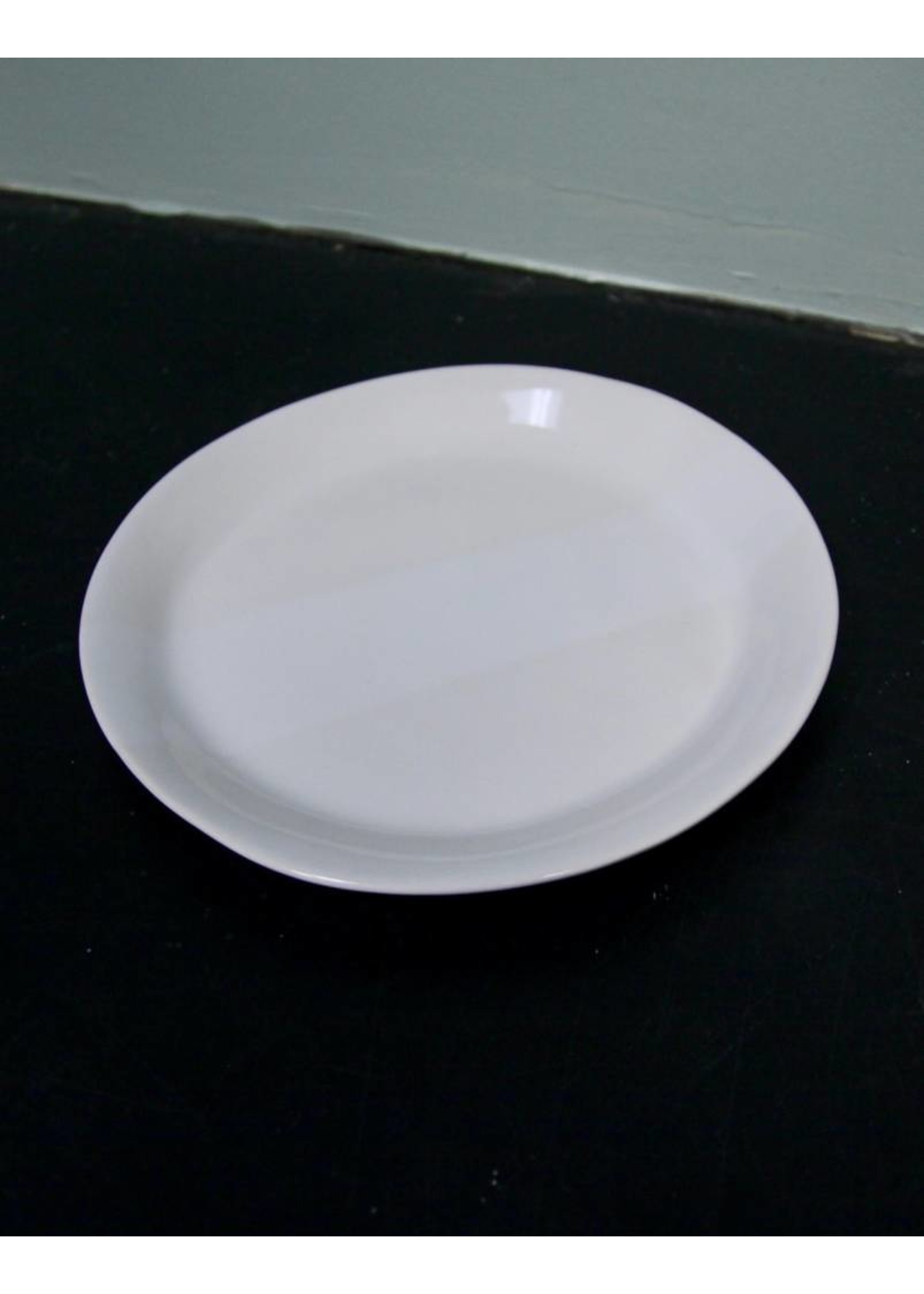Alex Marshall Pottery 8.5" Slim Round Side Gloss White