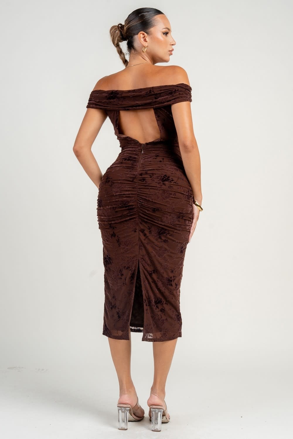 OOff Shoulder Back Open Ruching Mermaid Midi Dress