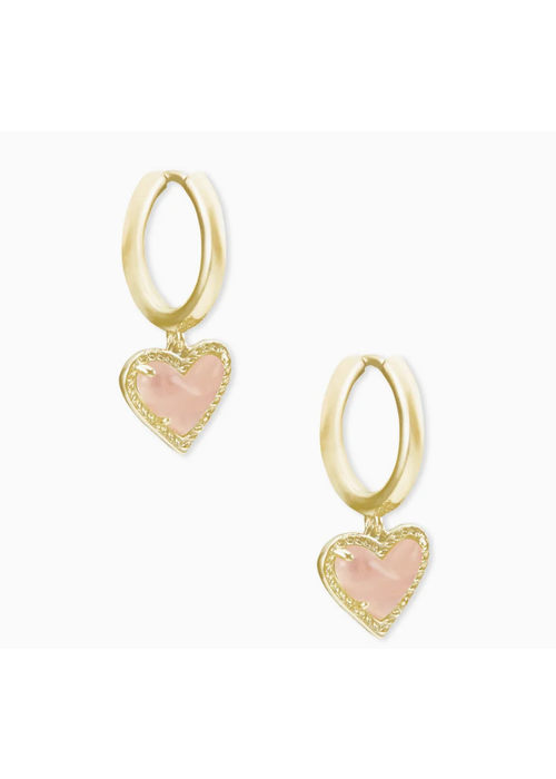 Kendra Scott The Ari Heart Gold Huggie Earrings in Rose Quartz