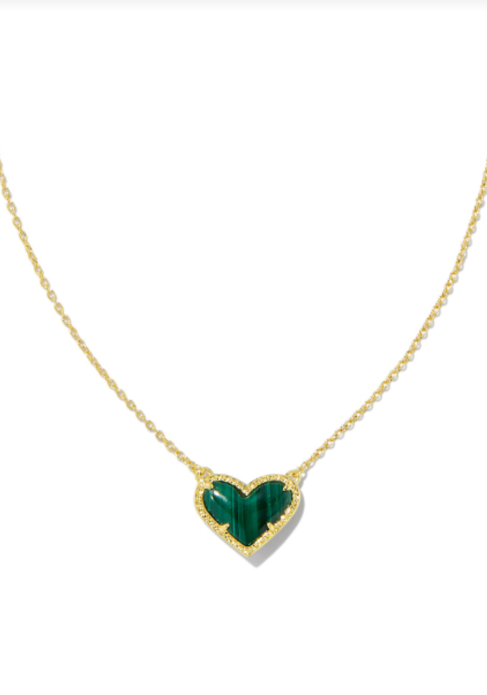 The Ari Heart Gold Pendant Necklace in Green Malachite