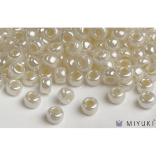 Miyuki Miyuki 6/0 Glass Beads - 527 Dark Ivory Ceylon