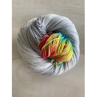 Wonderland Yarns Cheshire Cat - Colorburst - Rainy-day Rainbow