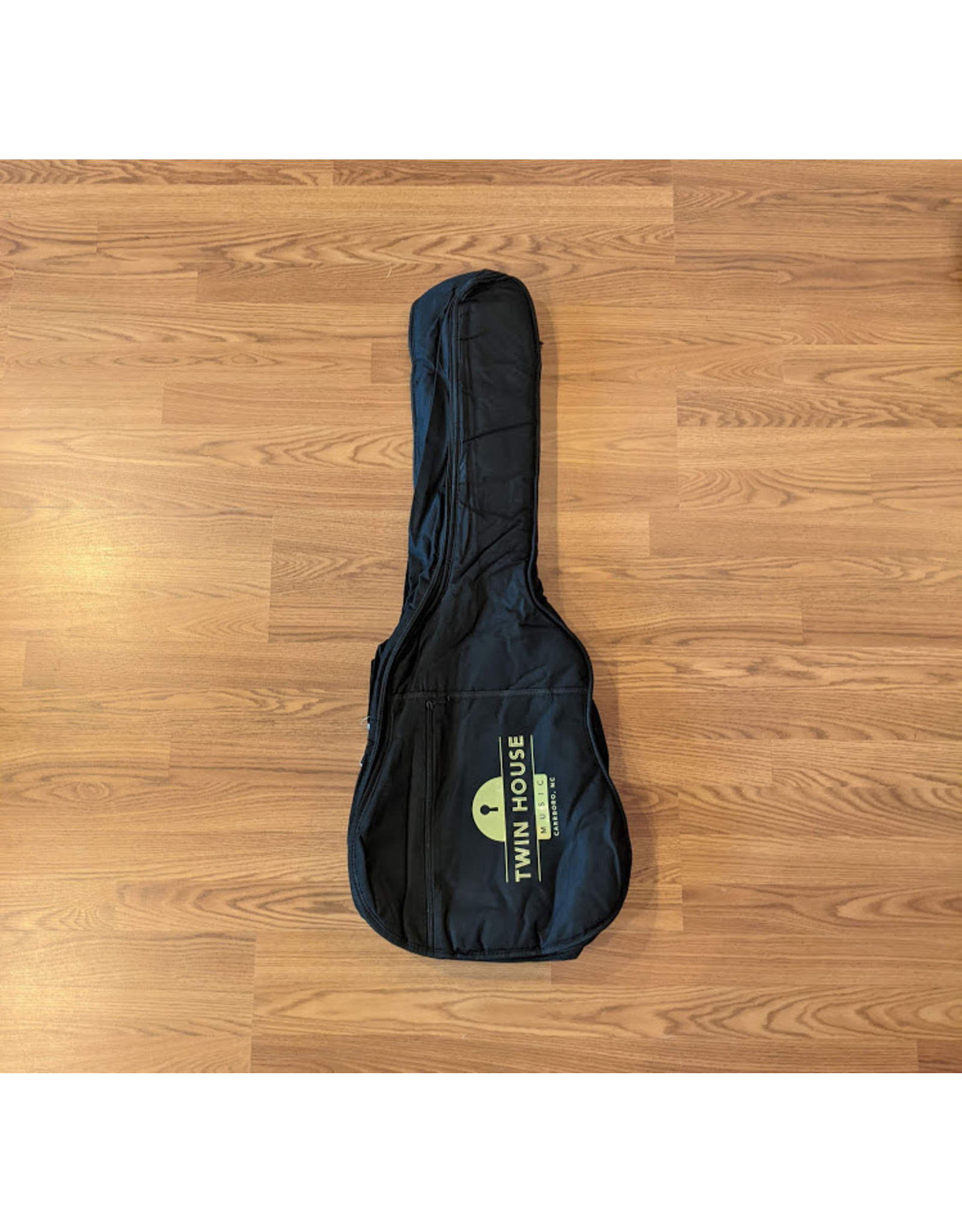 Levy's Twin House Music Parlor or 3/4 Guitar Gig Bag
