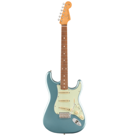 Fender Fender Vintera 60's Stratocaster, Ice Blue Metallic w/gig bag