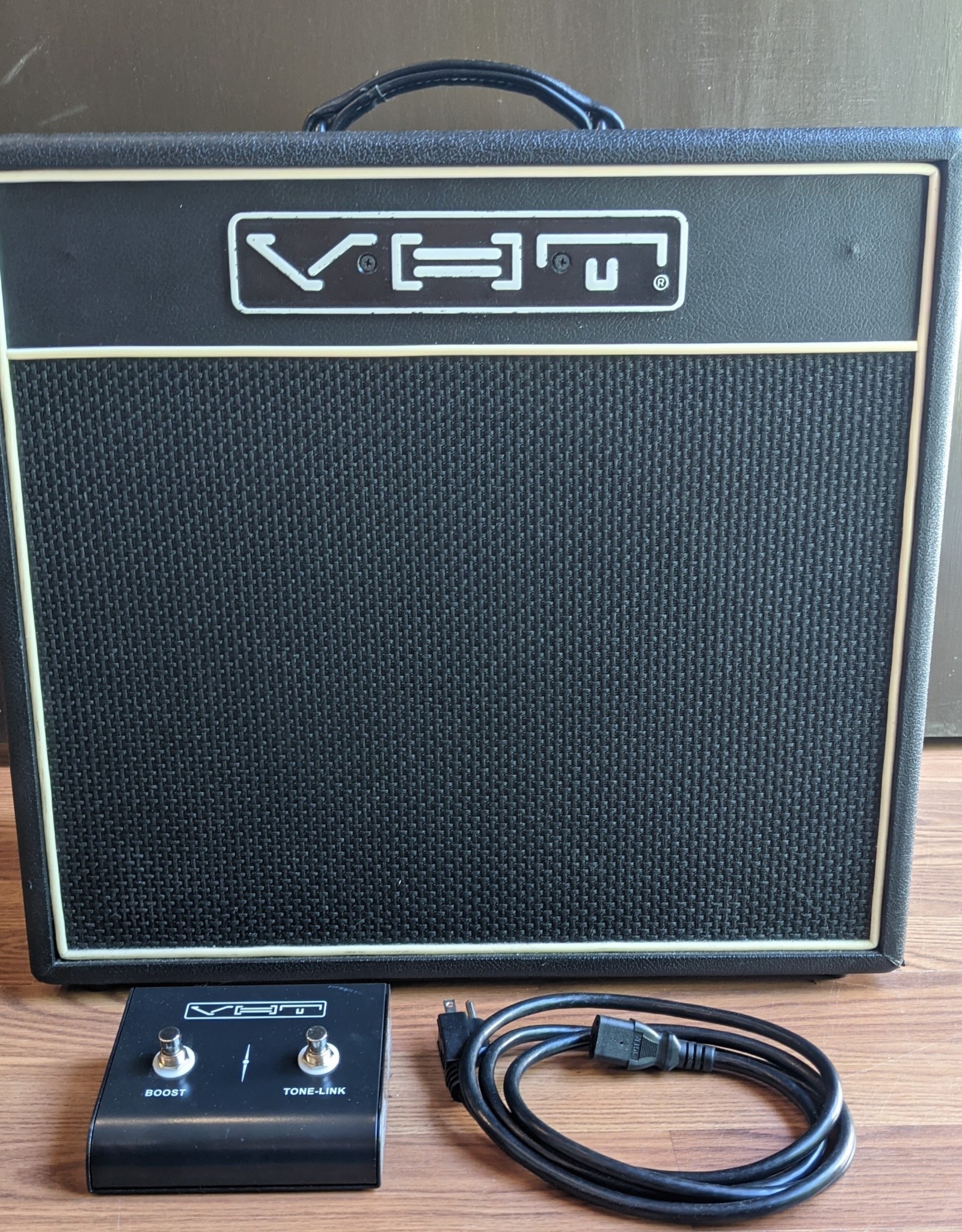 VHT VHT i-66 Combo Amp w/ Footswitch, Used