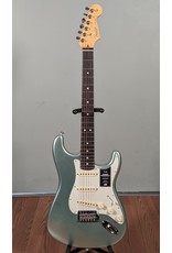 Fender Fender American Professional II Stratocaster, Mystic Surf Green w/ Deluxe Molded Case