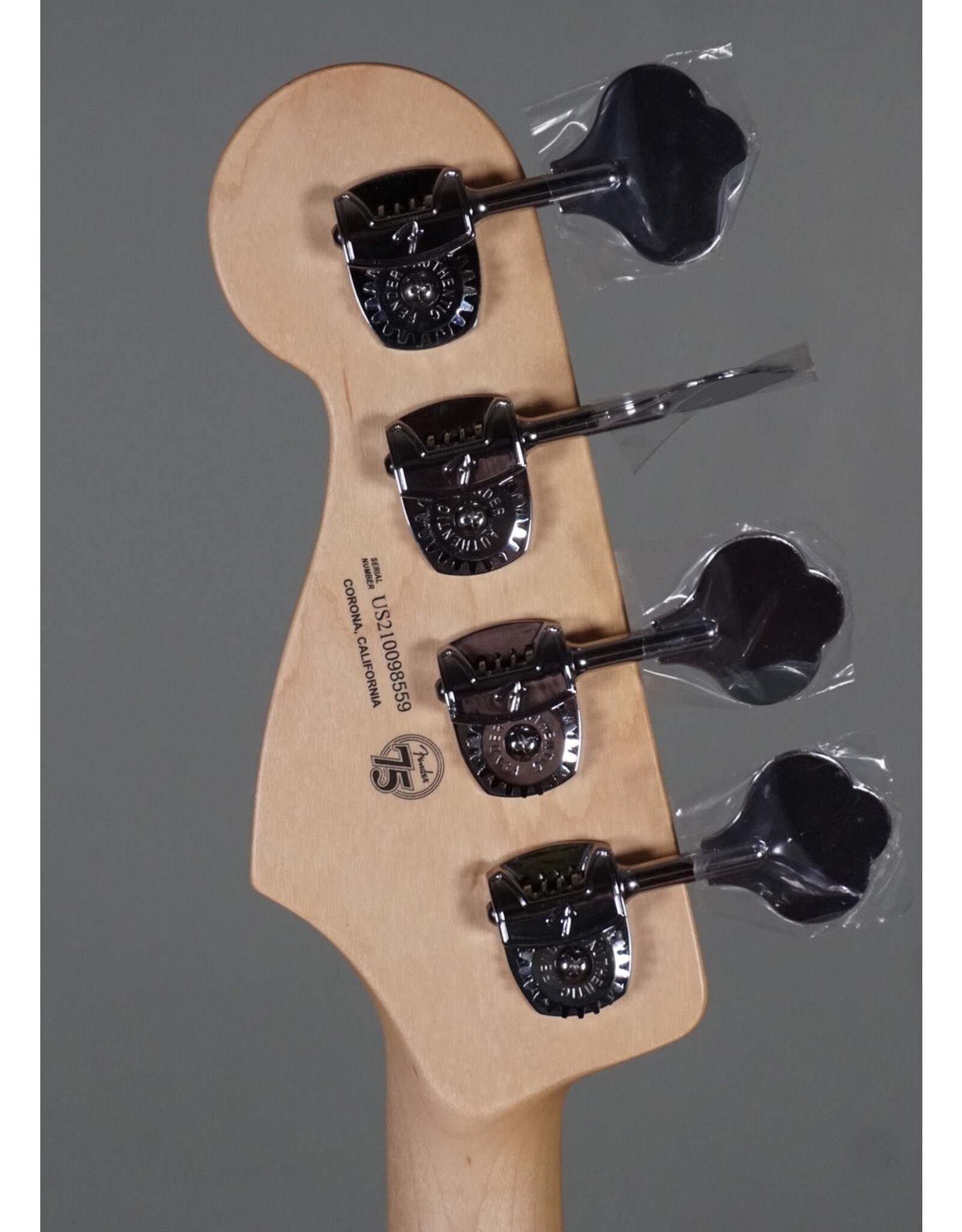 Fender Fender American Performer Jazz Bass, Maple Fingerboard, Satin Surf Green w/ Deluxe Gig Bag, Scratch N' Dent