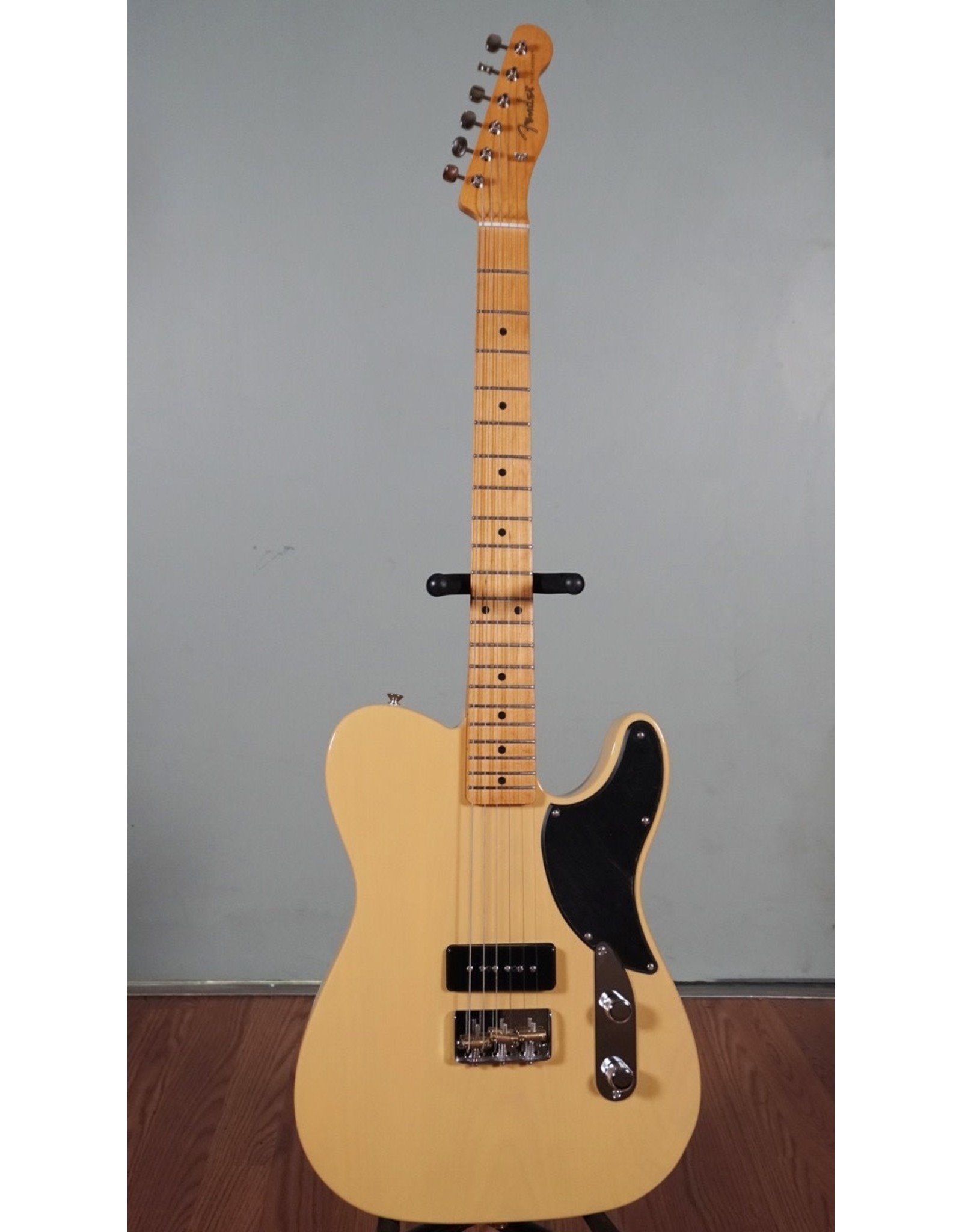 Fender Fender Noventa Telecaster,  Vintage Blonde, w/deluxe gig bag