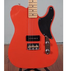 Fender Fender Noventa Telecaster, Maple Fingerboard, Fiesta Red w/ Deluxe Gig Bag - Open Box