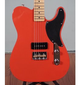 Fender Fender Noventa Telecaster, Maple Fingerboard, Fiesta Red w/ Deluxe Gig Bag