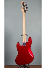 Fender Fender Player Jazz Bass, Pau Ferro Fingerboard, Candy Apple Red