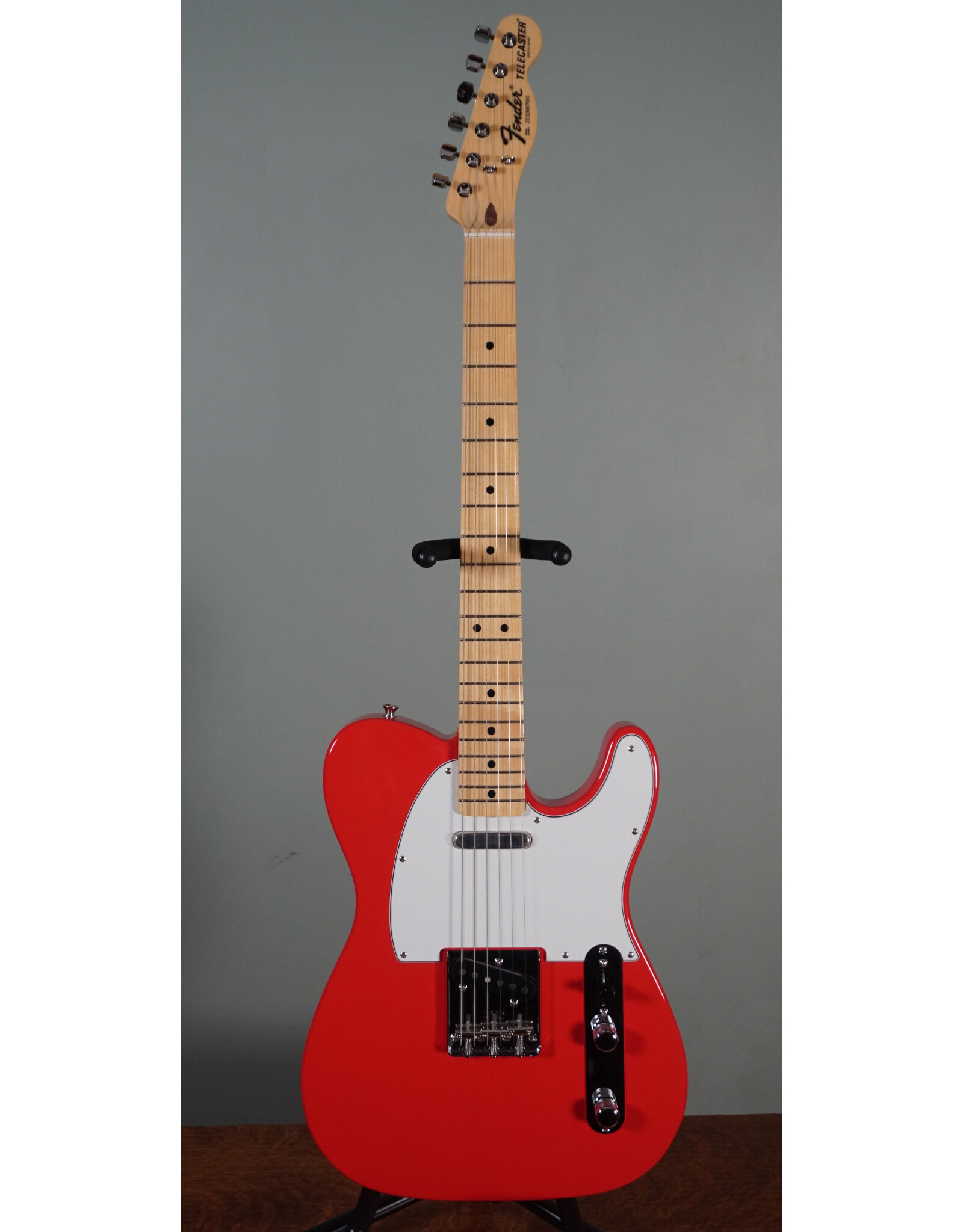 Fender Fender MIJ Limited International Color Telecaster, Morocco Red, Maple Fingerboard w/ Gig Bag