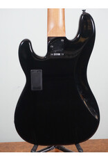 Squier Squier Contemporary Active Precision Bass PH V, Silver Anodized Pickguard, Black
