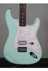 Fender Fender Tom DeLonge Stratocaster, Surf Green w/ Deluxe Gig Bag - Open Box