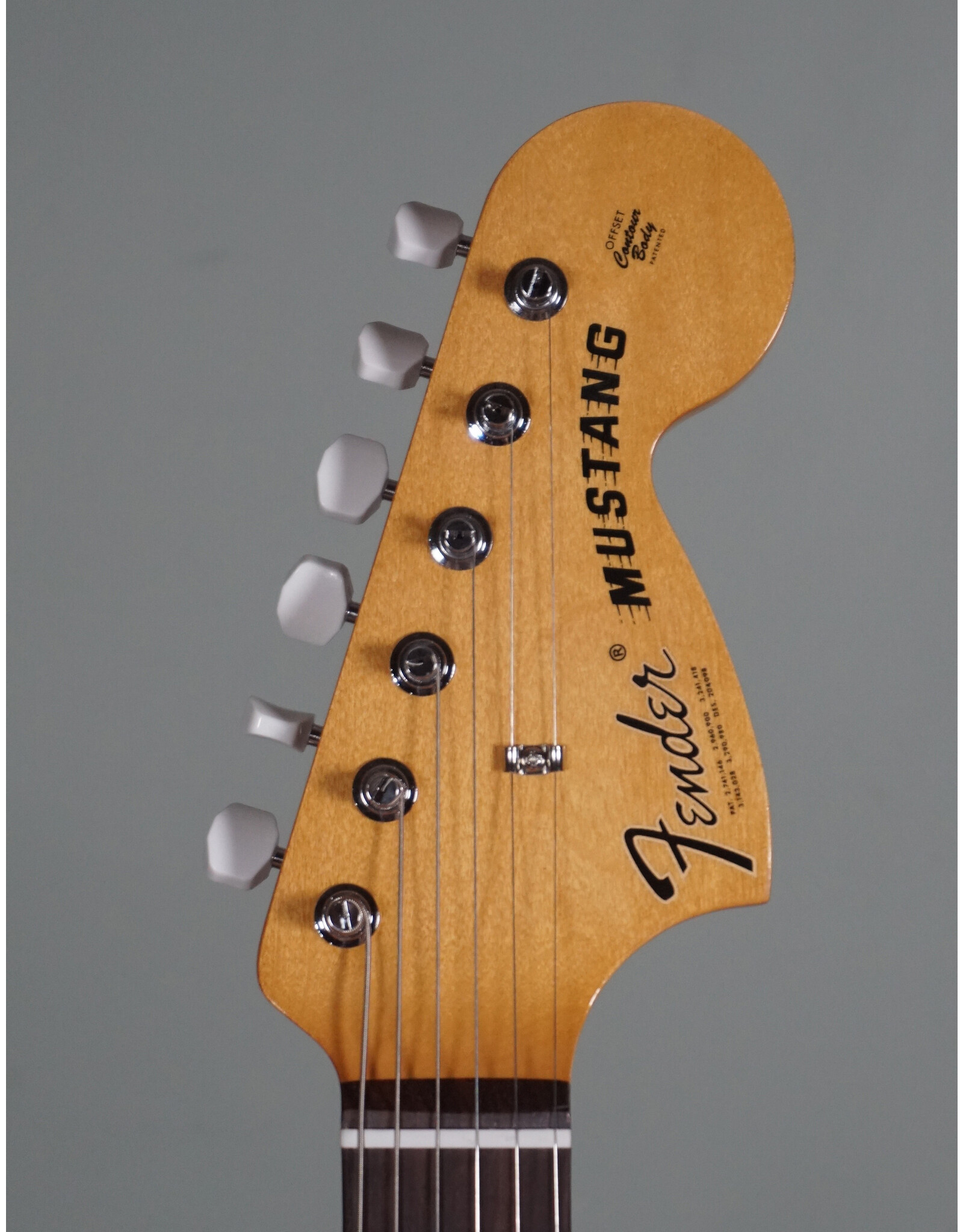 Fender Fender  Vintera II 70s MustangS, Competition Orange w/ Deluxe Gig Bag