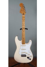 Fender Fender Jimi Hendrix Stratocaster, Maple Fingerboard, Olympic White