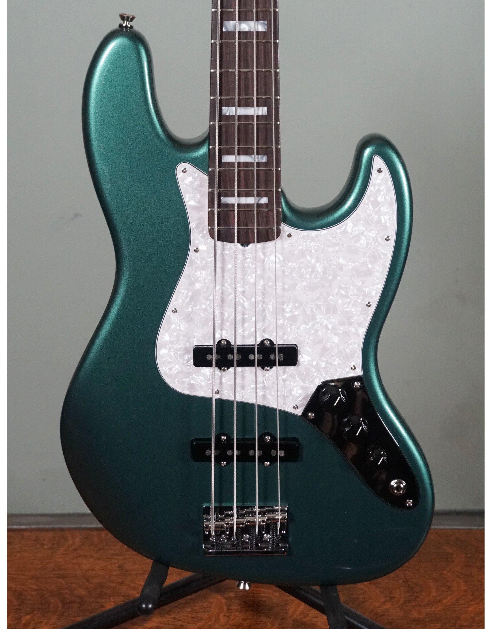 Fender Fender Adam Clayton Jazz Bass, Rosewood Fingerboard, Sherwood Green Metallic w/ HSC