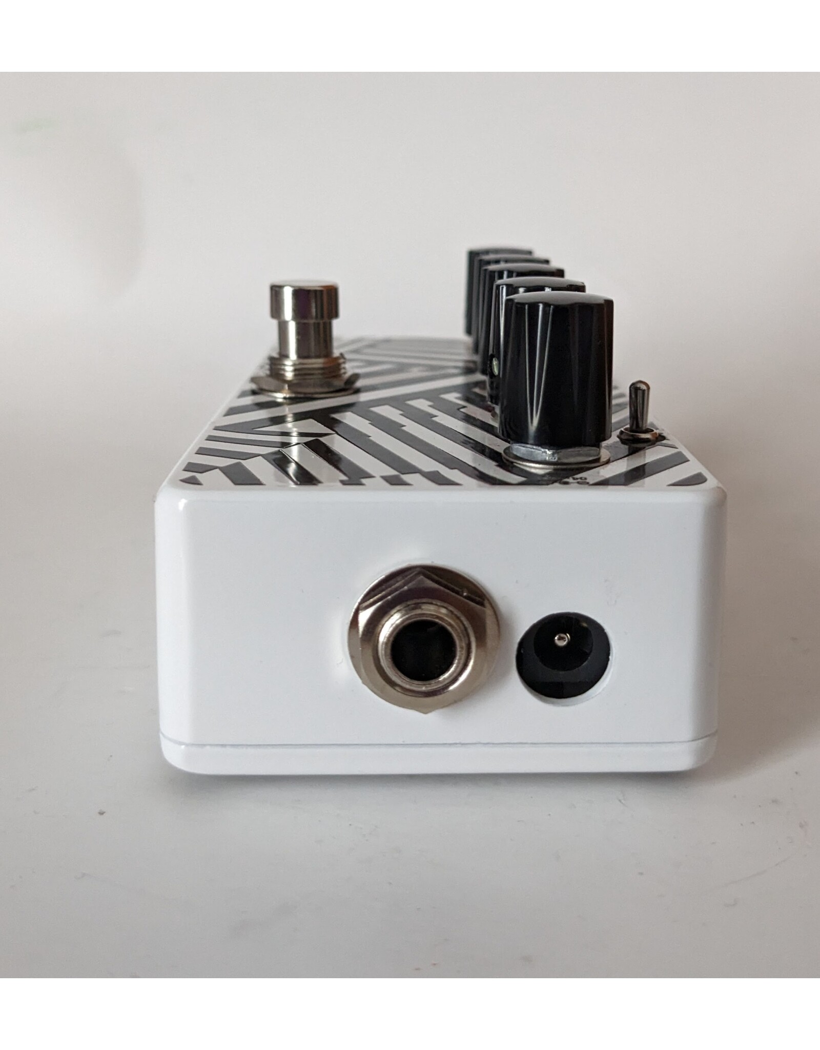 Zvex Zvex Instant Lo-Fi Junky, Special Run 'Razzle Dazzle' Finish