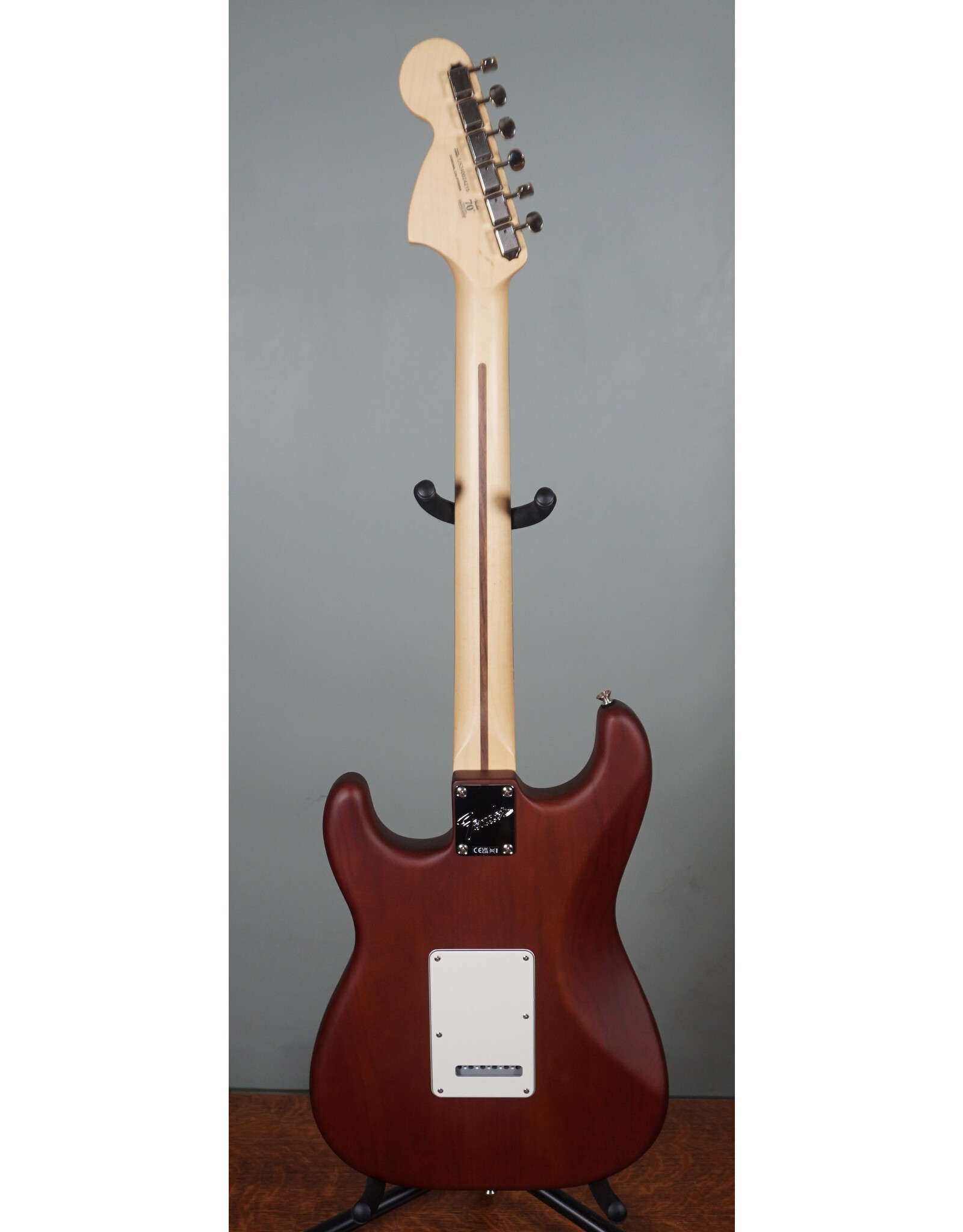 Fender Fender American Performer Sassafras Stratocaster, Rosewood Fingerboard,  Mocha w/ Deluxe Gig Bag