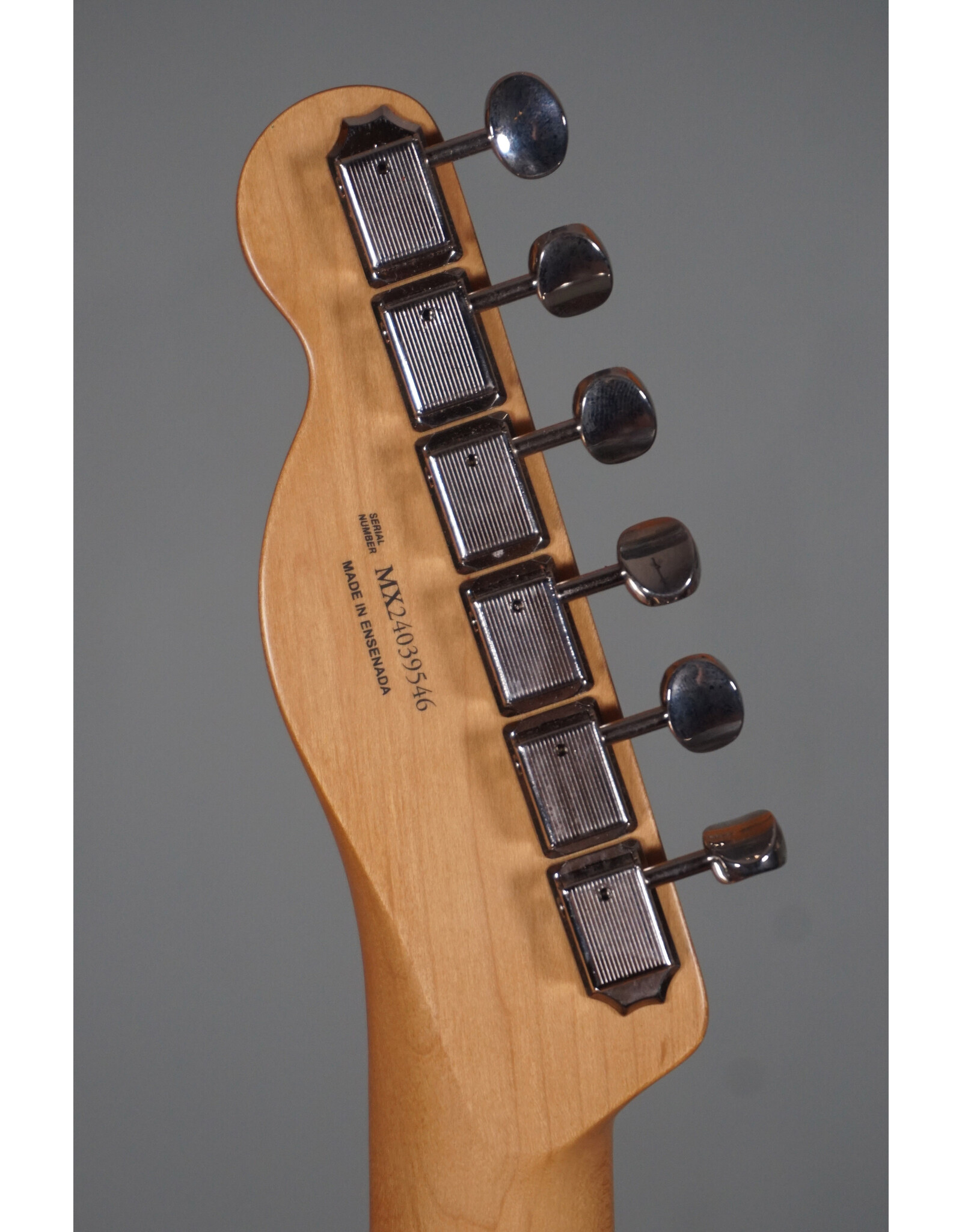 Fender Fender Player II Telecaster, Maple Fingerboard, Coral Red