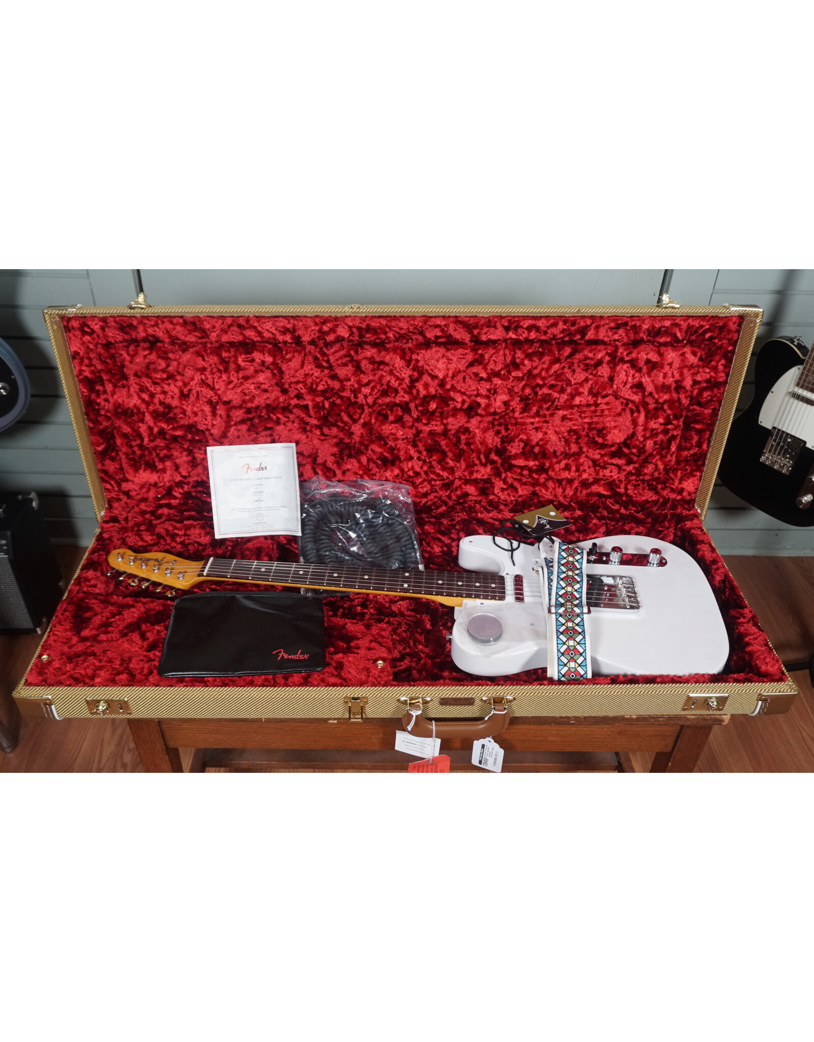 Fender Fender Jimmy Page Mirror Telecaster, Rosewood Fingerboard, White Blonde w/ Vintage Style Tweed Case
