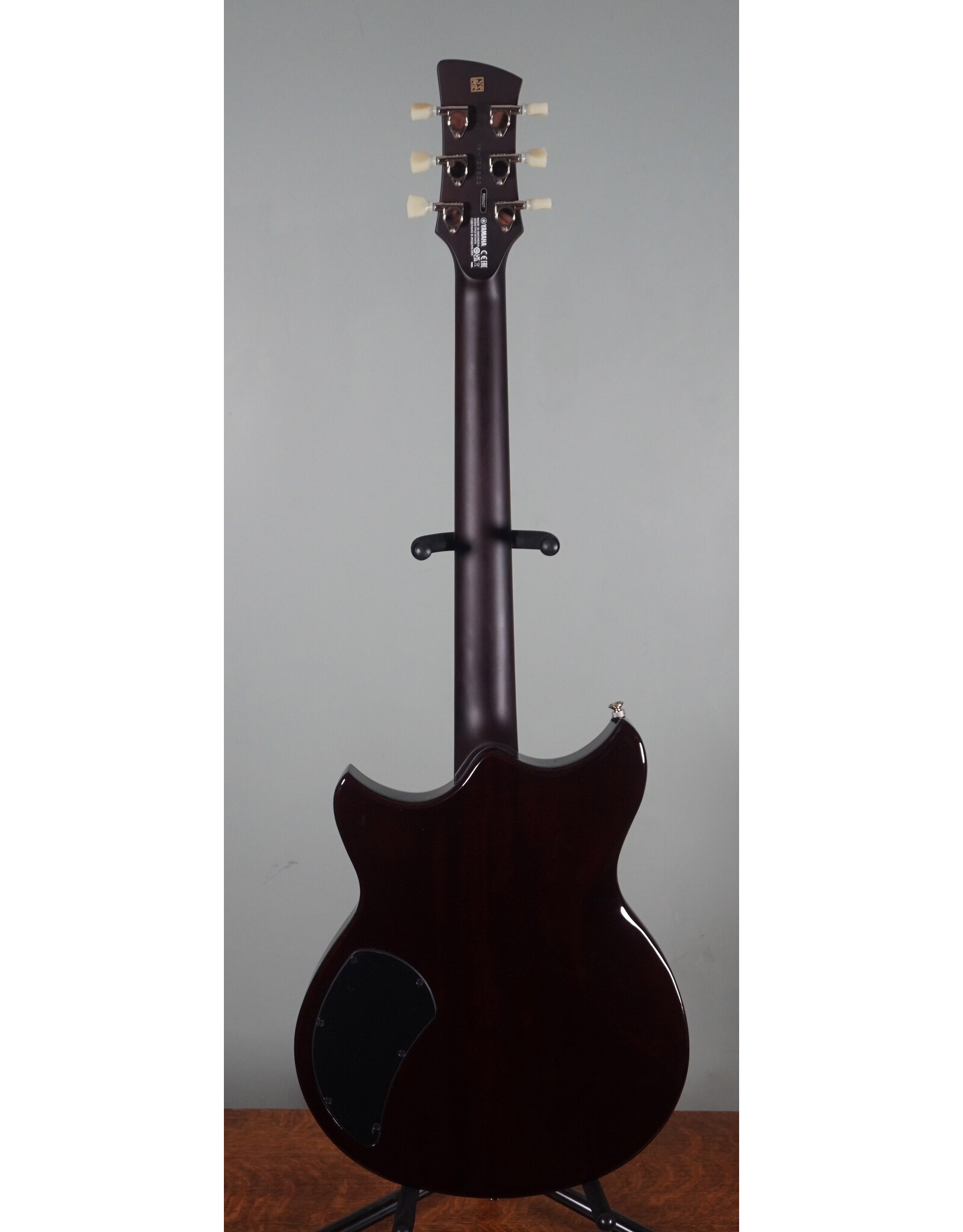 Yamaha RSS02T Revstar Standard, Black - Twin House Music Yamaha RSS02T Revstar Standard, Black - Twin House Music
