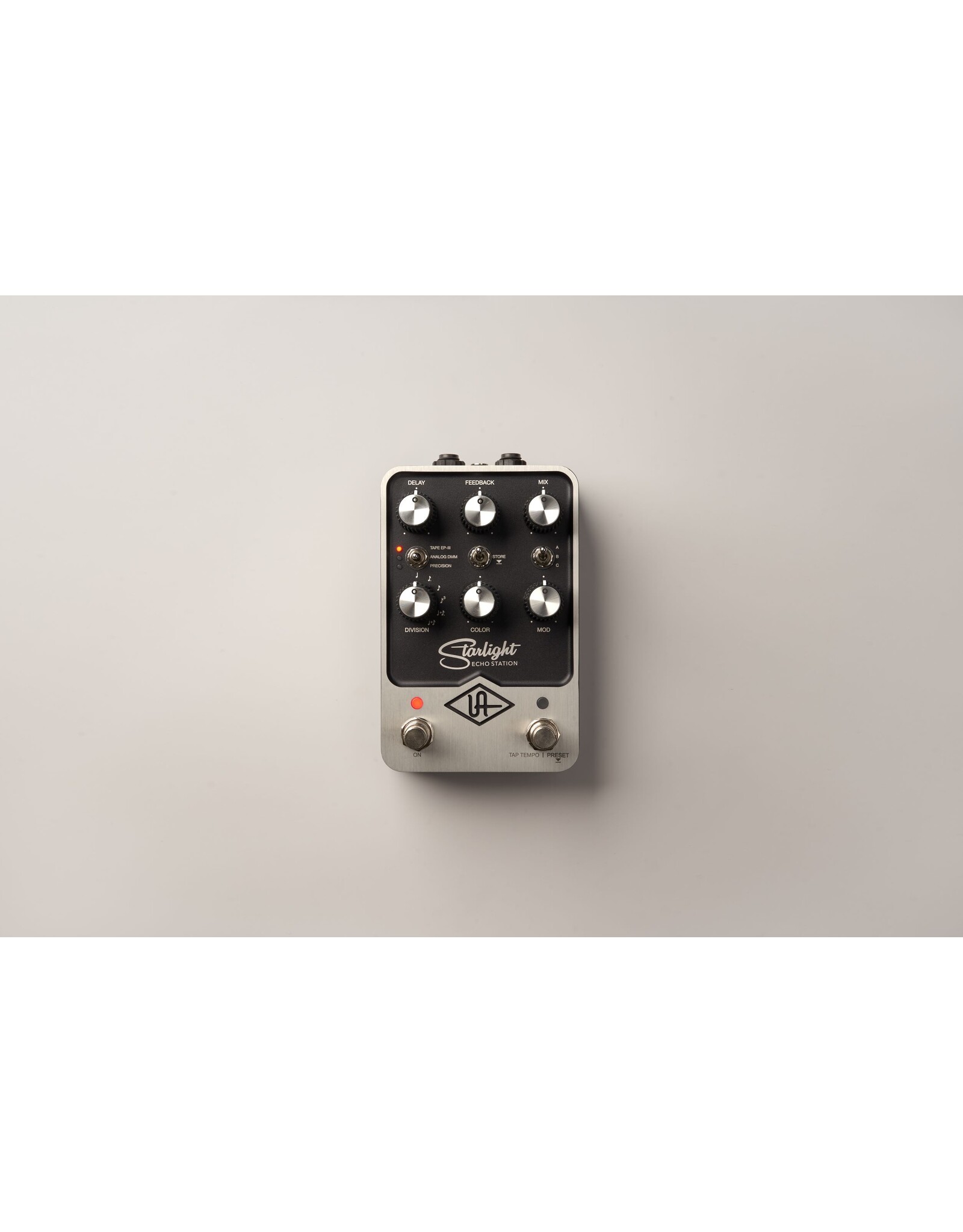 Universal Audio Universal Audio FX Starlight Echo Station w/Bluetooth