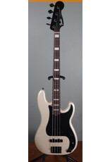 Fender Fender Duff McKagan Deluxe Precision Bass, Rosewood Fingerboard, White Pearl