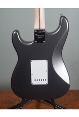 Fender Fender Eric Clapton Stratocaster, Maple Fingerboard, Pewter Vintage-Style Tweed Case
