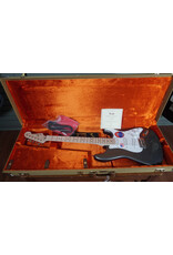 Fender Fender Eric Clapton Stratocaster, Maple Fingerboard, Pewter Vintage-Style Tweed Case