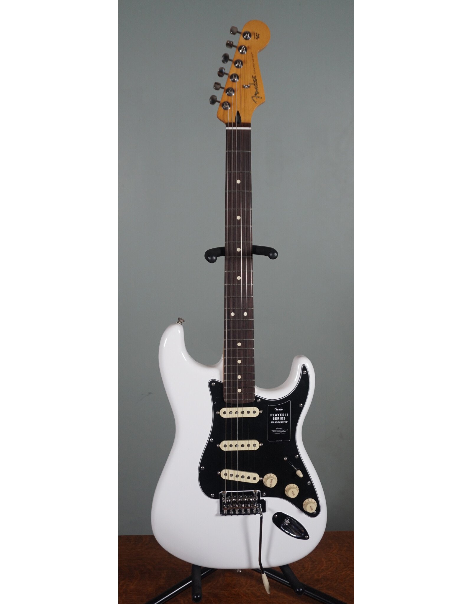 Fender Fender Player II Stratocaster, Rosewood Fingerboard, Polar White