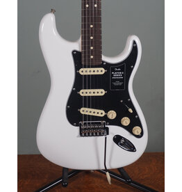 Fender Player II Stratocaster, Rosewood Fingerboard, Polar White