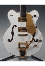Gretsch Gretsch G6636T Players Edition Falcon Center Block Double-Cut with String-Thru Bigsby, Filter'Tron Pickups, White