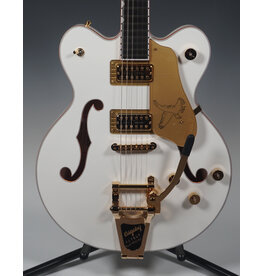 Gretsch Gretsch G6636T Players Edition Falcon Center Block Double-Cut with String-Thru Bigsby, Filter'Tron Pickups, White