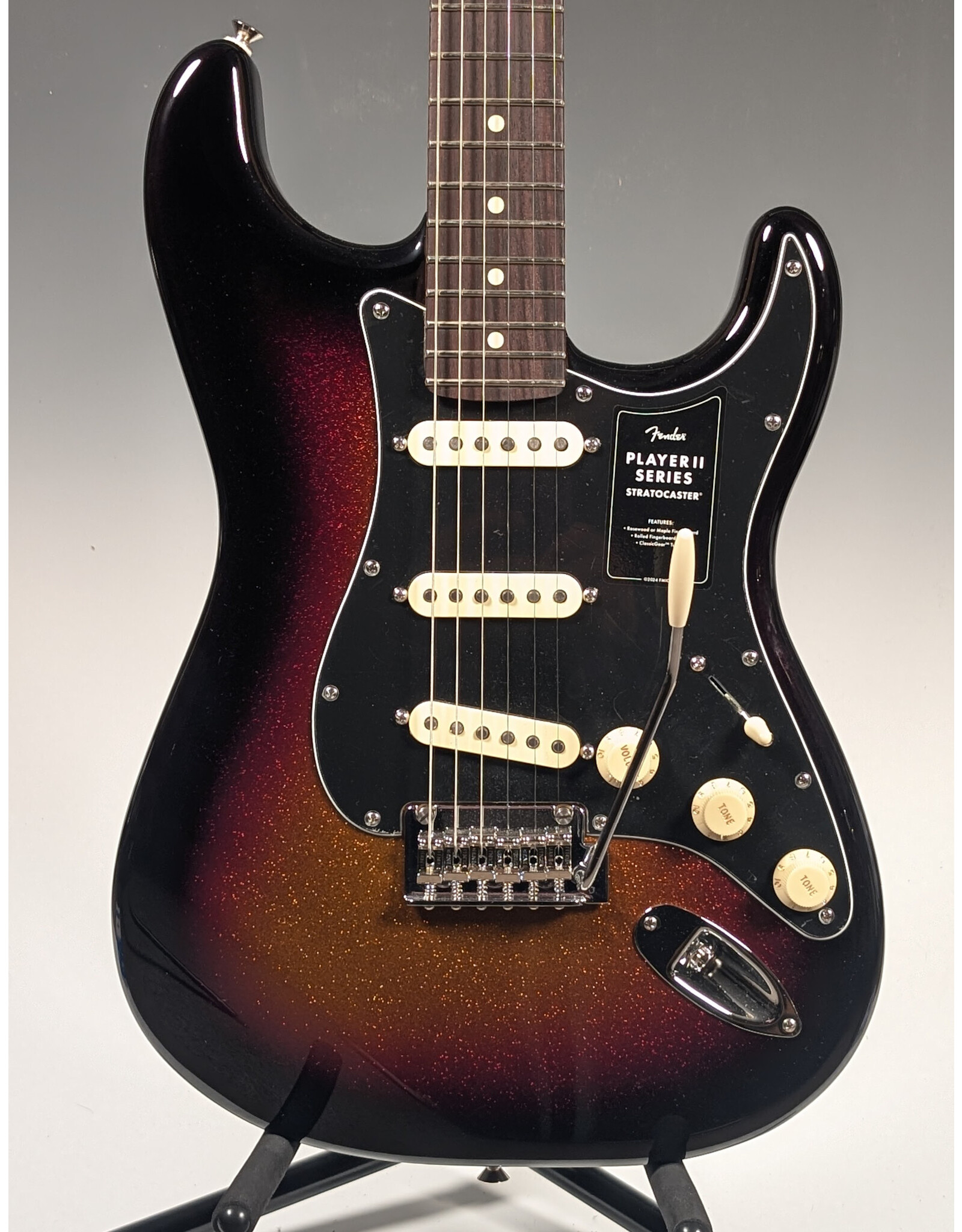 Fender Fender Limited Player II Stratocaster, Sparkle 3-Color Sunburst