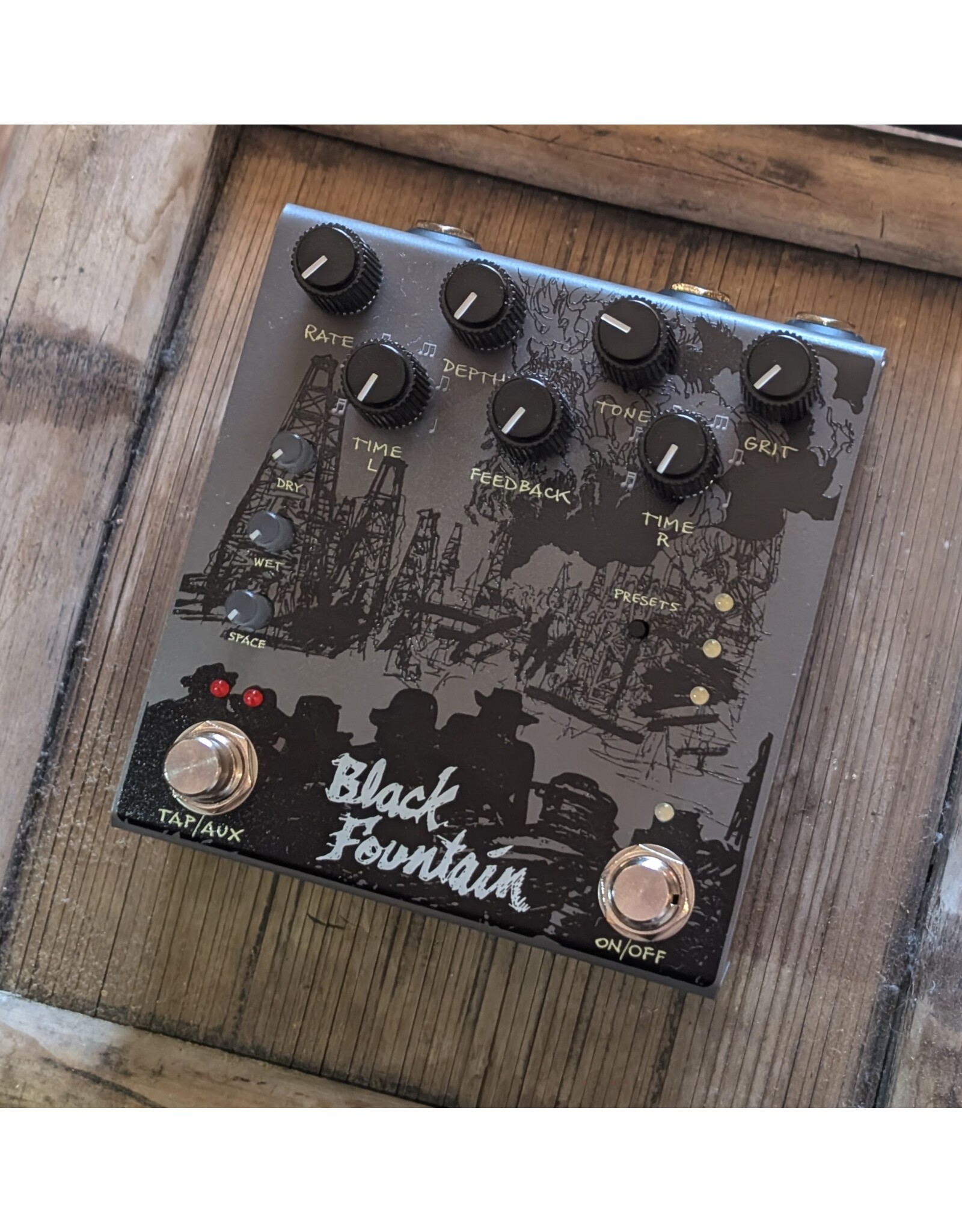 Old Blood Noise Endeavors Old Blood Noise Endeavors Black Fountain Stereo Oil Can Delay, Slate