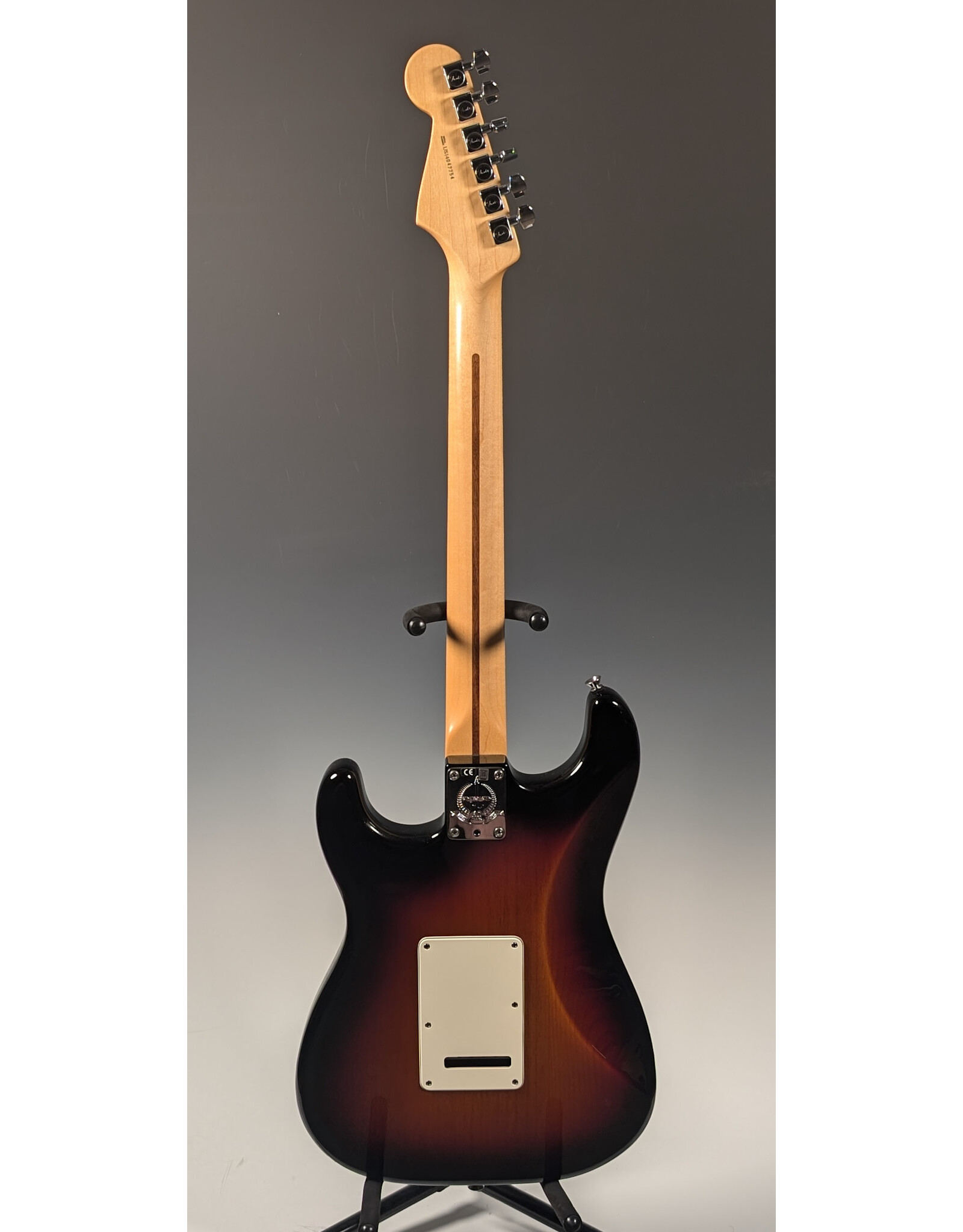 Fender 2014 Fender American Standard Stratocaster, 3-Color Sunburst w/ OHSC, Used