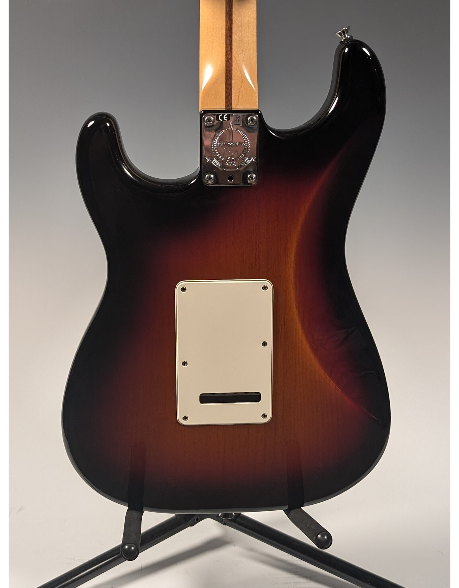 Fender 2014 Fender American Standard Stratocaster, 3-Color Sunburst w/ OHSC, Used