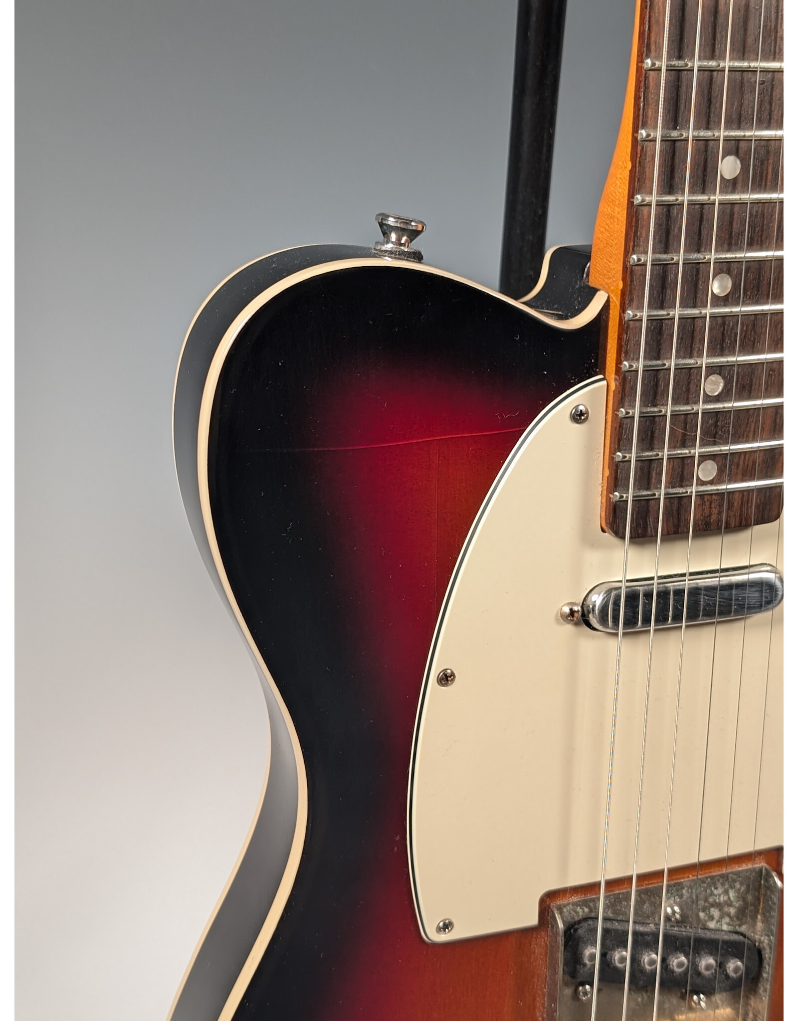 Squier Squier Classic Vibe 60s Custom Telecaster w/ GFS Hot Pickups, Upgraded Saddles and Switching w/ Gig Bag, Used