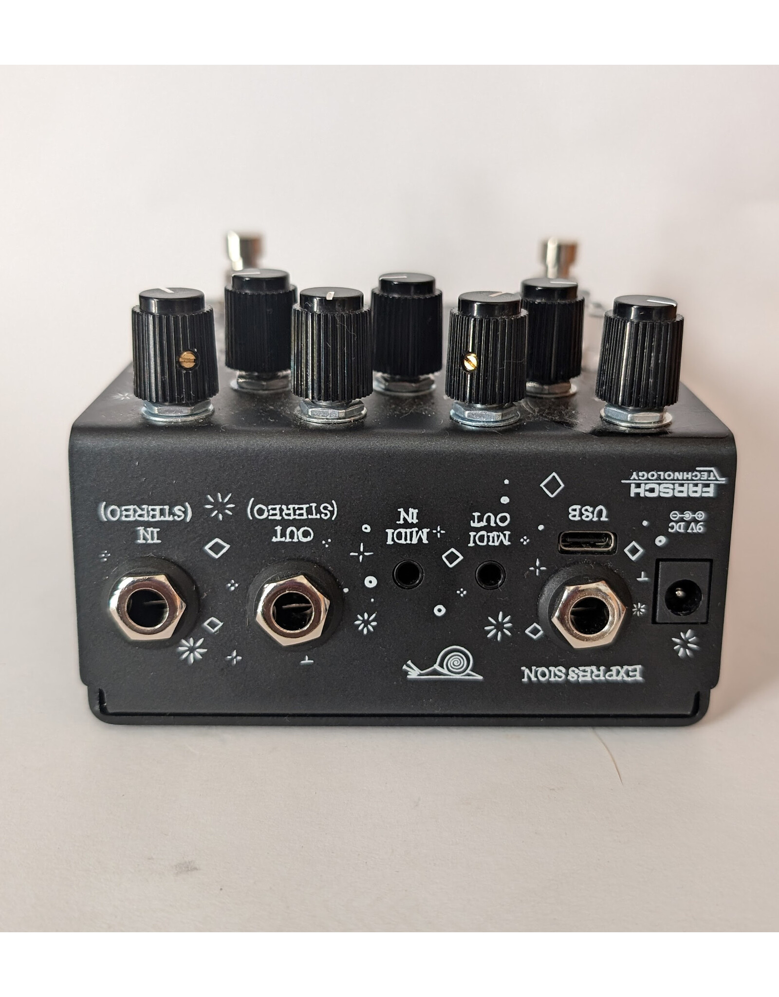 Old Blood Noise Endeavors Old Blood Noise Endeavors Dark Star Stereo Reverb, Black w/ Box, Used