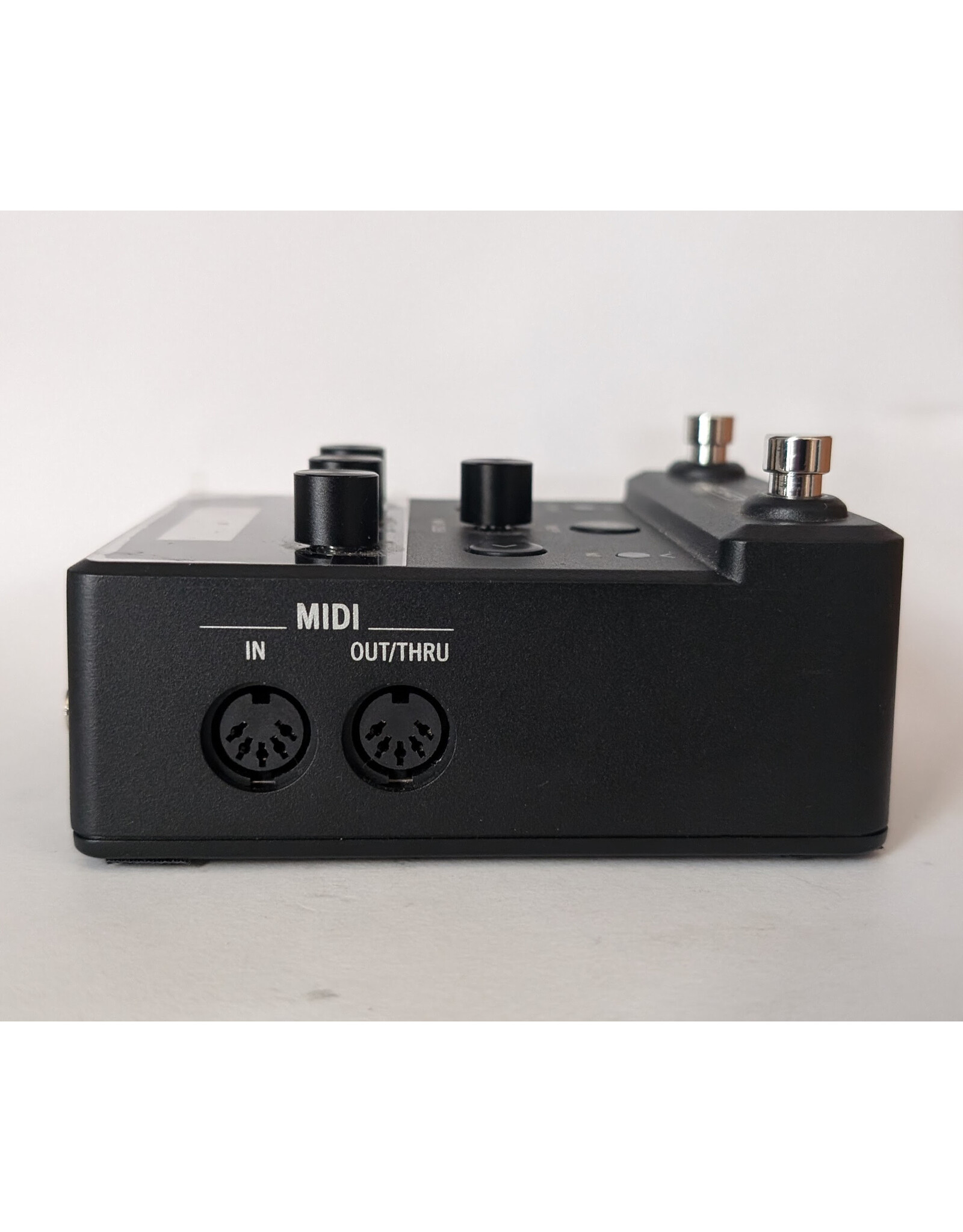 Line 6 HX One Multi-Effects Pedal w/ Box, Used
