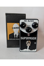 Mr. Black Supermoon Modulated Reverberator w/ Box, Used