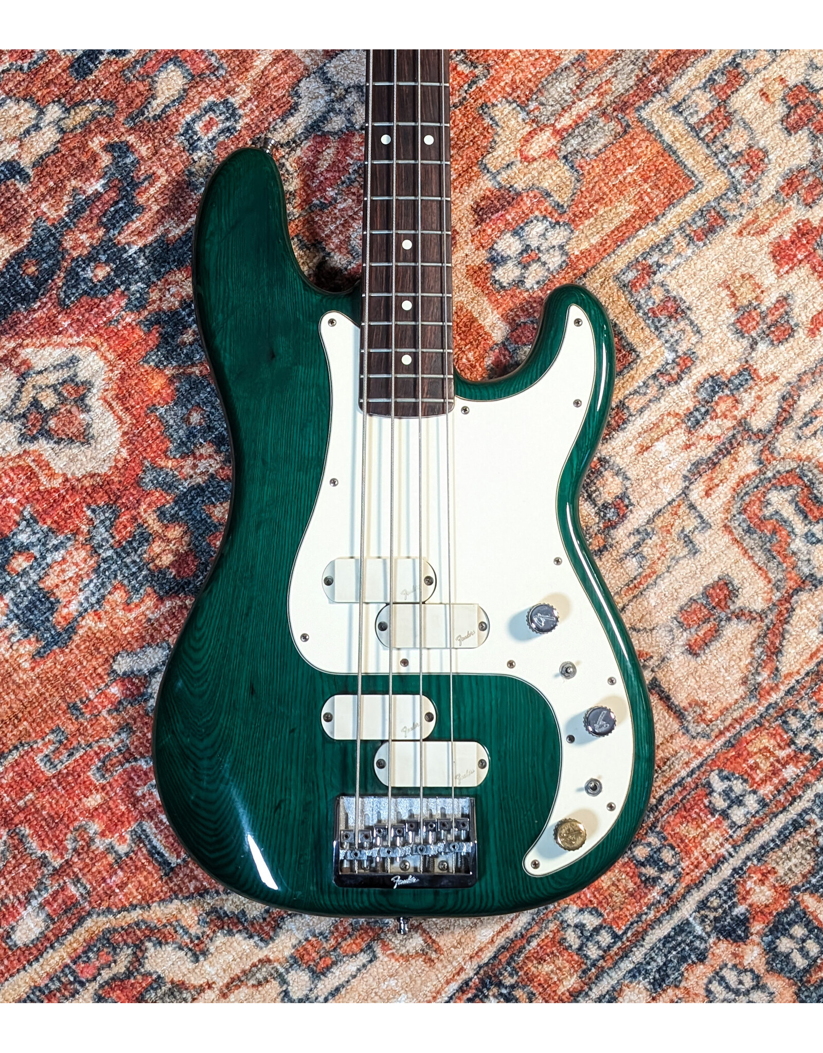 Fender Fender 1983 Elite Precision Bass II, Emerald Green w/ OHSC, Used