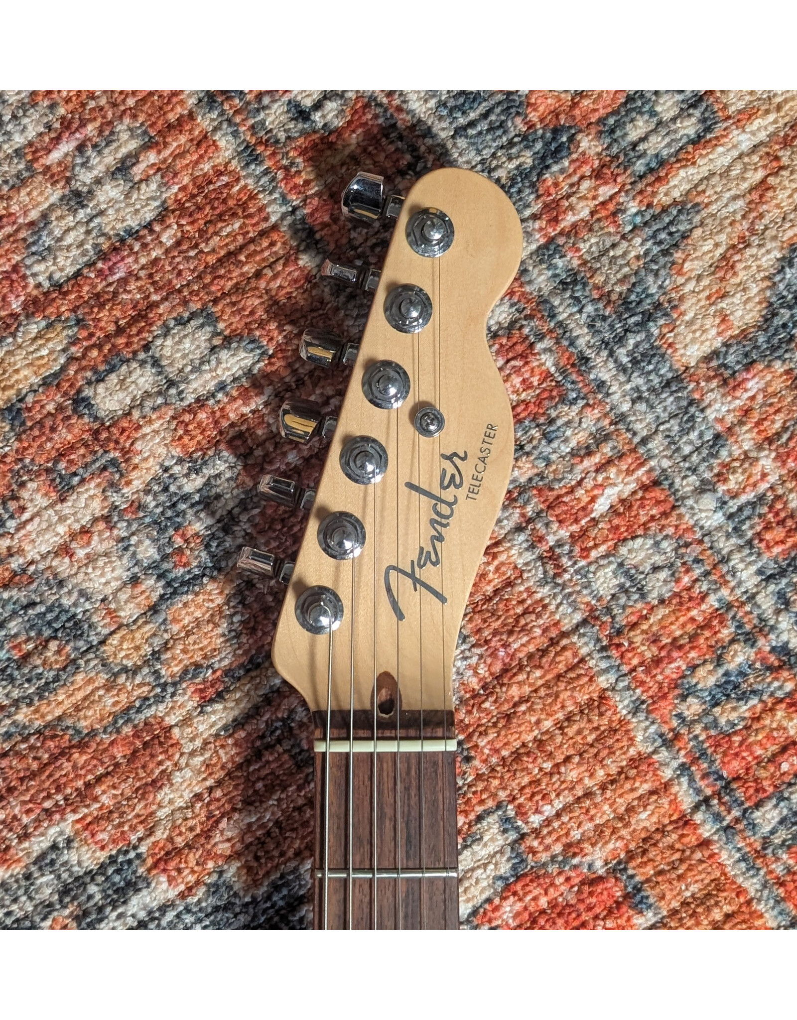 Fender Fender 2007 American Deluxe Telecaster, 3 Color Sunburst w/ Molded Case, Used