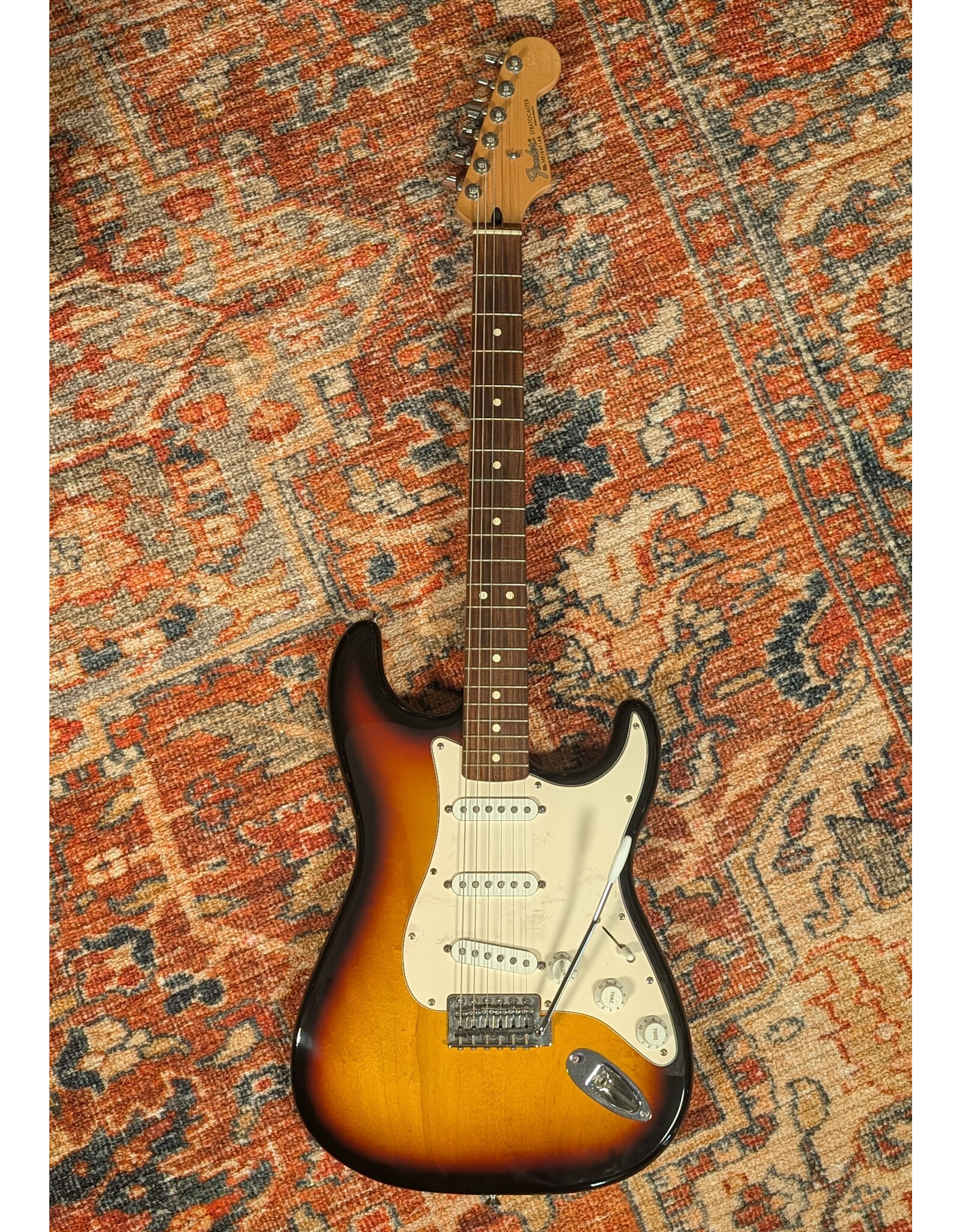 Fender Fender 2001 Standard Stratocaster, Brown Sunburst, w/ Gig Bag, Used