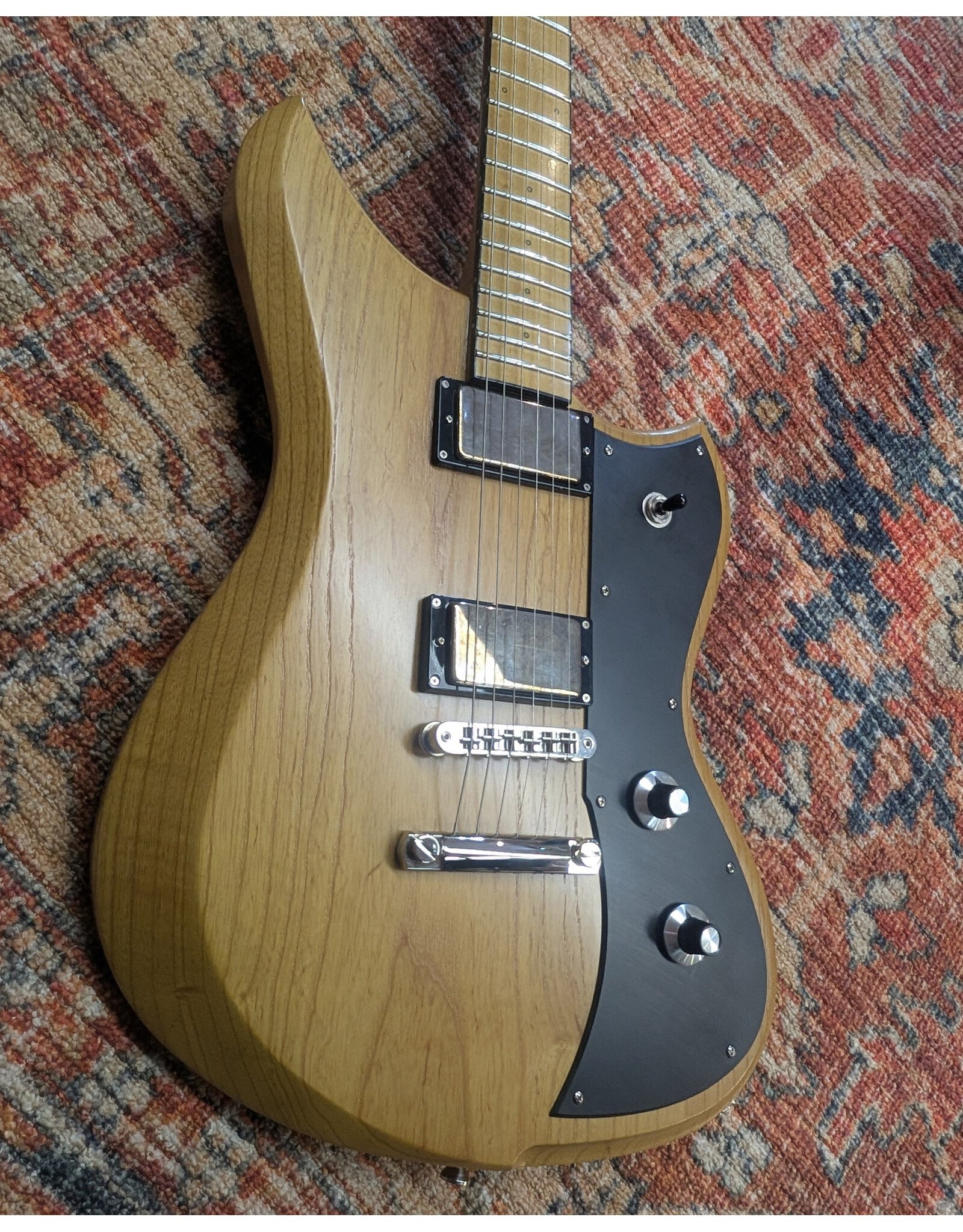 Dunable Dunable USA Custom Shop Yeti, Aged Natural w/ Gator HSC