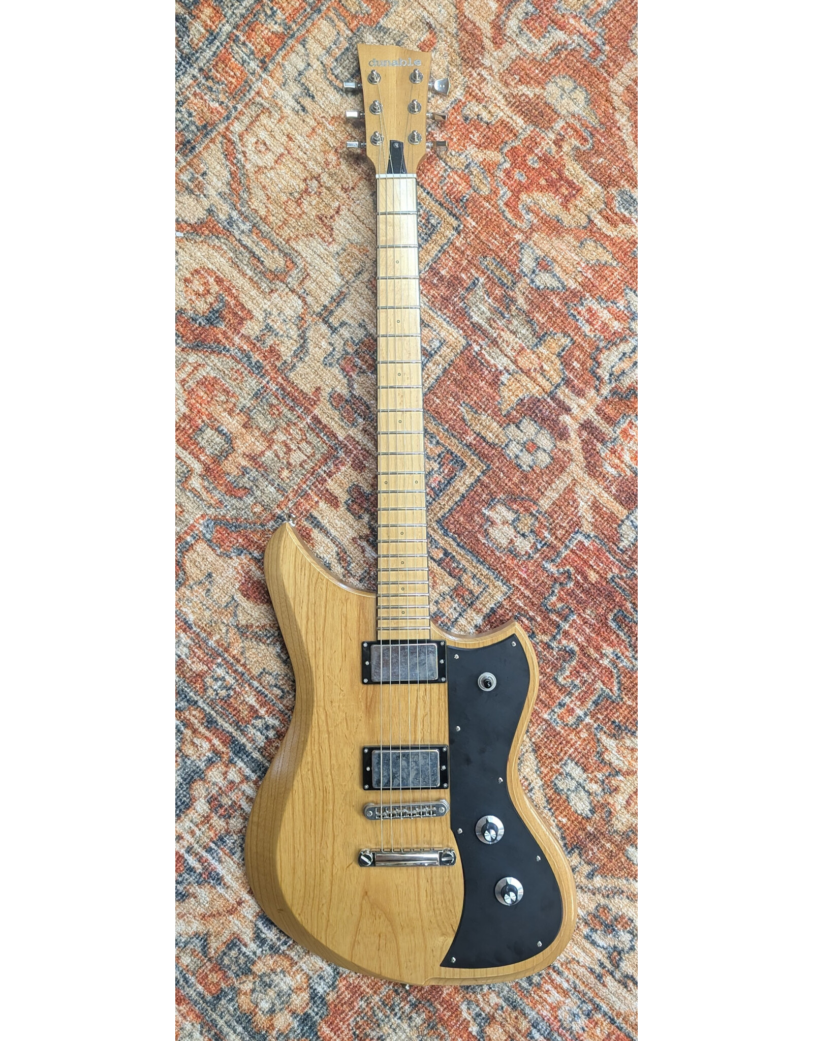 Dunable Dunable USA Custom Shop Yeti, Aged Natural w/ Gator HSC