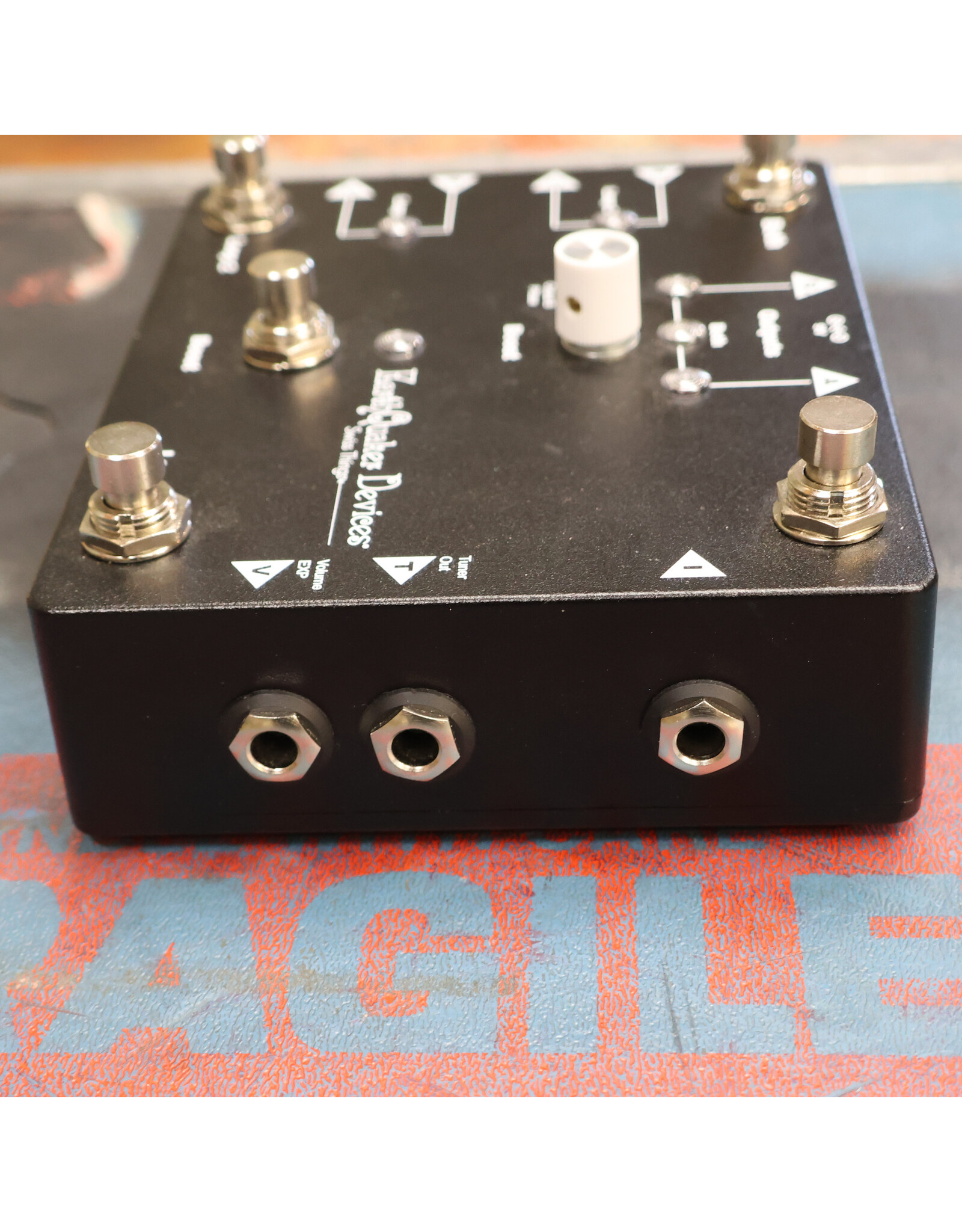 EarthQuaker Devices Earthquaker Devices Swiss Things Pedalboard Reconciler, Used