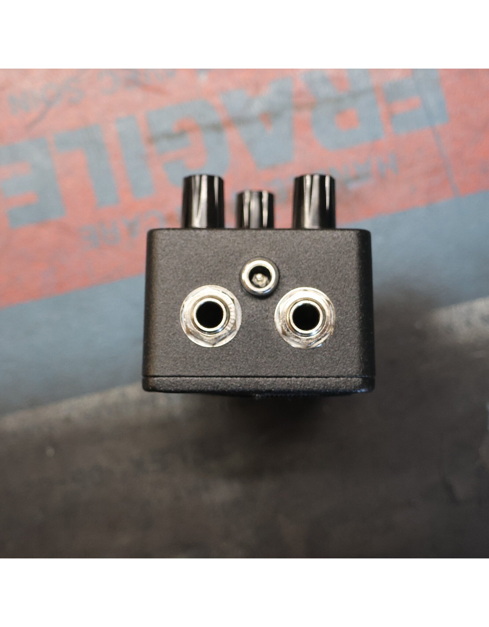 Leyland Leyland Hum Along Fuzz w/ Box, Used