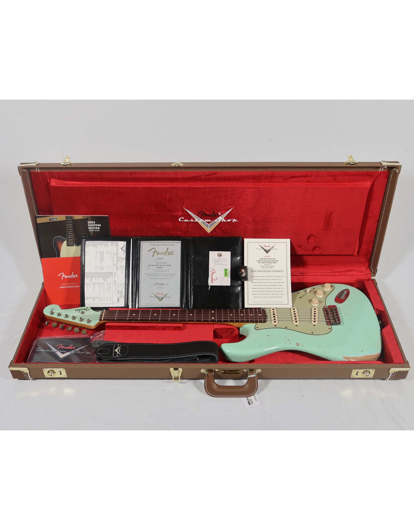 Fender Custom Shop Fender Custom Shop Limited '60 Stratocaster, Aged Surf Green w/Matching Headstock, Relic, Quarter Sawn Maple Ceck, Rosewood Fingerboard